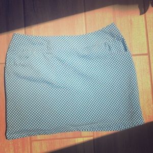 Adidas Golf Skirt (SIZE 8)
